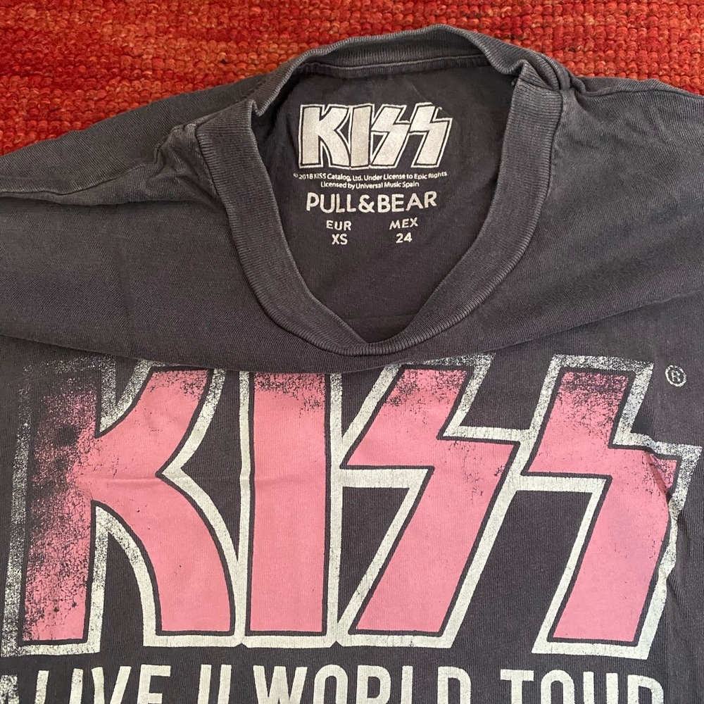 Bundle of SIX band tees - Picture 10 of 12